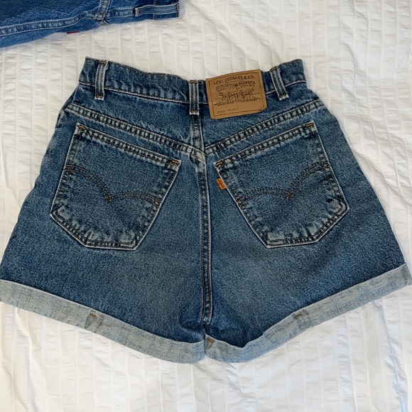 Levi’s Vintage High Waisted Shorts - Picture 2 of 6